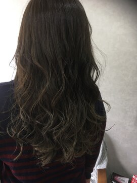 ラウレア(Laule'a) 大人グラデーション イルミナフォギーグレージュ ラウレア新福島