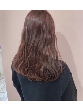 リュドール 可児店(Rue D'or) ピンクウェーブのセミロング