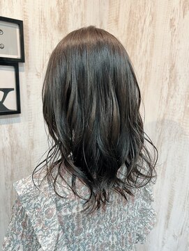 セプトヘア(sept hair) オリーブカーキカラー