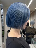 ソル ジングウマエ(SOL JINGUMAE)&nbsp;ダブルカラーブルーアッシュカラーケアブリーチショートボブ