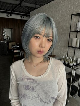 クラン バイ ナチュラル(clan by Natural) 水色カラー/ブルーカラー/ショートウルフカット