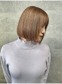 ロング→ボブ。ブリーチなしダブルカラーで柔らかベージュ
