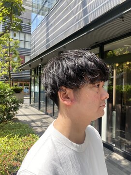 ヘアーアンドグルーミング ヨシザワインク(HAIR&GROOMING YOSHIZAWA Inc.) スパイラルパーマツーブロック刈り上げメンズカット床屋バーバー