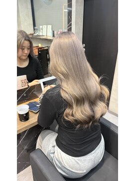 ラピス 大阪心斎橋店(Lapis) 黒染めでも！！透明感グレージュ