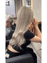 ラピス 大阪心斎橋店(Lapis)&nbsp;ホワイトシルバーにエクステ85本