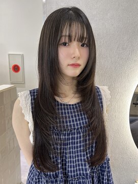 ジーナ 福岡天神(Zina) 韓国/くびれヘア/ハッシュカット/レイヤー【Zina福岡天神】