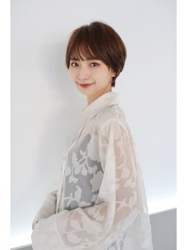 メモリーズ 表参道(Memories) 大人かわいい小顔ショートショートヘア30代40代50代白髪ぼかし