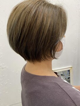 ロミー 本厚木(ROMMY.) 丸みショートボブマッシュボブ◎くすみベージュ◎20代~50代