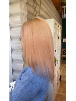 クレエ ヘアー デザイン(creer hair design)&nbsp;ハイトーンブリーチダブルカラーオレンジベージュストレートロブ