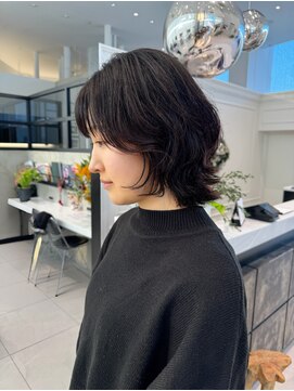 アルティファータ(artifata) ボブ ウルフ パーマ ウェーブ ショート くびれ レイヤー