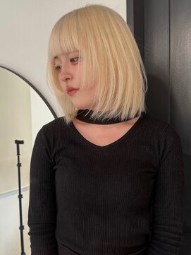 フリーク(FLEEK) ブロンド