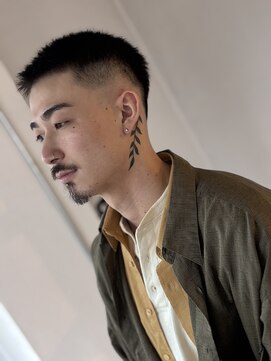リバイブ(REVIVE) Skin fade