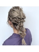 salon de MiLK 札幌大通店【サロン ド ミルク】 編み下ろしヘアアレンジ♪