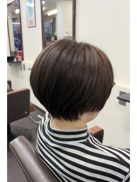 レリンク バイ コッミナム(LeLink by COMiNUM) 透明感カラー×丸みショート