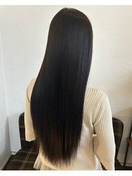 ヘアー ミュゼ 大西店(HAIR Musee)の写真/今人気の縮毛矯正☆クセを伸ばすだけじゃない！毛先までまとまる柔らかな質感の美髪ストレートに♪