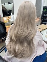 ミラ 新宿(MILA)&nbsp;透明感ブリーチダブルカラー/大人こなれミディ/新宿/髪質改善