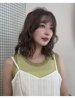 アンアミ オモテサンドウ ザ ツー(Un ami omotesando THE2)&nbsp;ミディアムパーマ/デジタルパーマ/レイヤーカット