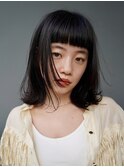 厚めバングの黒髪大人ボブ