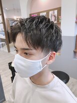 リヴァイヴ(revive)&nbsp;カット+眉カット