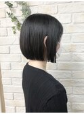 ぱつっとあごラインボブ