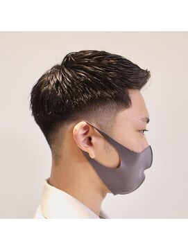 クランク(CRANK) 男前度アップ！ミドルフェードのアップバンクスタイル