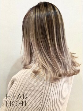 モアナ バイ ヘッドライト 二俣川店(Moana by HEADLIGHT) Moana バレイヤージュ20代30代40代#ボブ