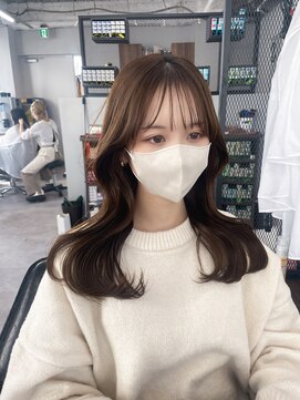アット(at...) 【レイヤーカットくびれヘア】