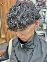 ウェイビーエフティフィフス 横浜西口(WAVEY ft.fifth) 波巻きスパイラルツイストスパイラルパーママッシュメンズヘア