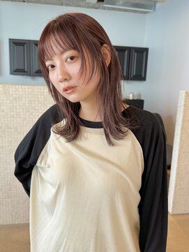 ディッセンバー 神宮前(December) 前髪ラベンダーピンクチェリーレッドレイヤーカット