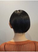アシメボブ