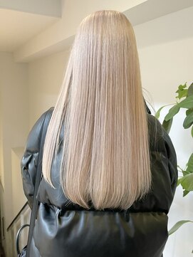 サンク 原宿 表参道(cinq) ミルクティーベージュピンクブリーチありダブルカラーレイヤー2