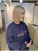 ホワイトブロンド ワイドバング 10代/20代/30代