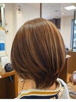 ラプチャー(RAPTURE) 白髪ぼかしハイライト似合わせカットボブルフ