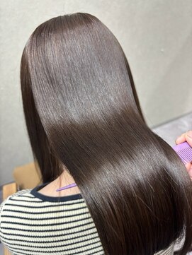 ネウィ 秋田(newi) アッシュグレージュ