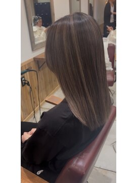 ノーム 横浜(NORM) ハイライトカラー