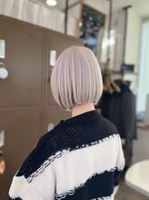 ヘアストーリー レオ(Hair Story RE:O) ハイトーン【ホワイトカラー】