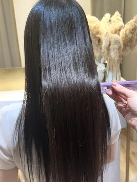 アンド ラ ブランシュ(&.La Blanche) 暗めカラー/ミディアムヘア/デザインカラー/縮毛矯正