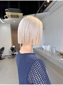 ホワイトベージュ