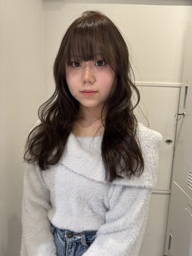 ローレンジウ(LOREN JU) ミディアムヘア/暗めカラー/グランマッシュ/名駅/レイヤーカット