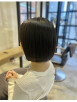 ニーイチイチ(211)&nbsp;ボブ/ミニボブ/ダークアッシュ