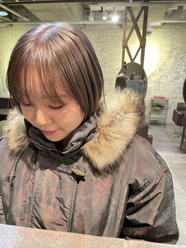 スノッブエンバンプ(snob enVAmp) ショートボブ