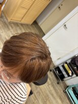 FRAMES 南浦和店【11月6日OPEN（予定）】&nbsp;明るさを楽しむ大人の白髪ぼかし