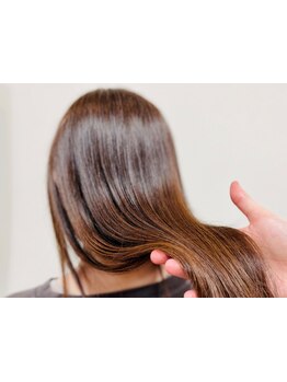 理想の髪を創るオンリーワンカスタマイズトリートメント｢マイフォース｣｢TOKIOインカラミ｣で最強のツヤ髪に!