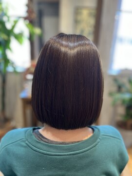 エンヘアー(eN HAIR) 【髪質改善】メテオトリートメント、サラ艶の切りっぱなしボブ