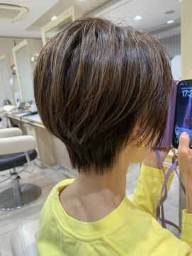 アッシュ 仙川店(Ash) 大人ショート　ベリーショート　ボリュームUP　50代60代