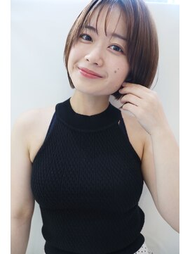 ジャドール(J'ADORE) ショートボブ[デザインカラーレイヤーカットウェットヘア]