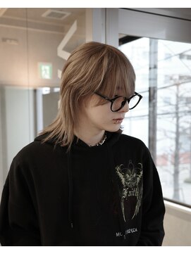 ヴァンシィー(VANCY) ロングウルフ/マッシュウルフ/ベージュ