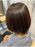 大人かわいいうる艶ボブ ナチュラルなハイライト