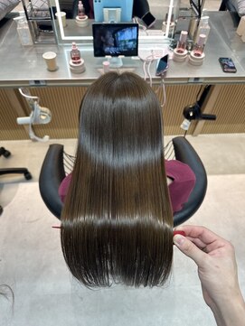 ロンドミラー 博多店(Lond Mirror) メルティカラー/フェニミンロング/似合わせカット/博多