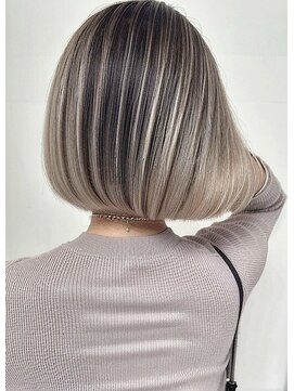 エノア 青山(ENORE) ハイライト/バレイヤージュ/グラデーションカラー/ダブルカラー